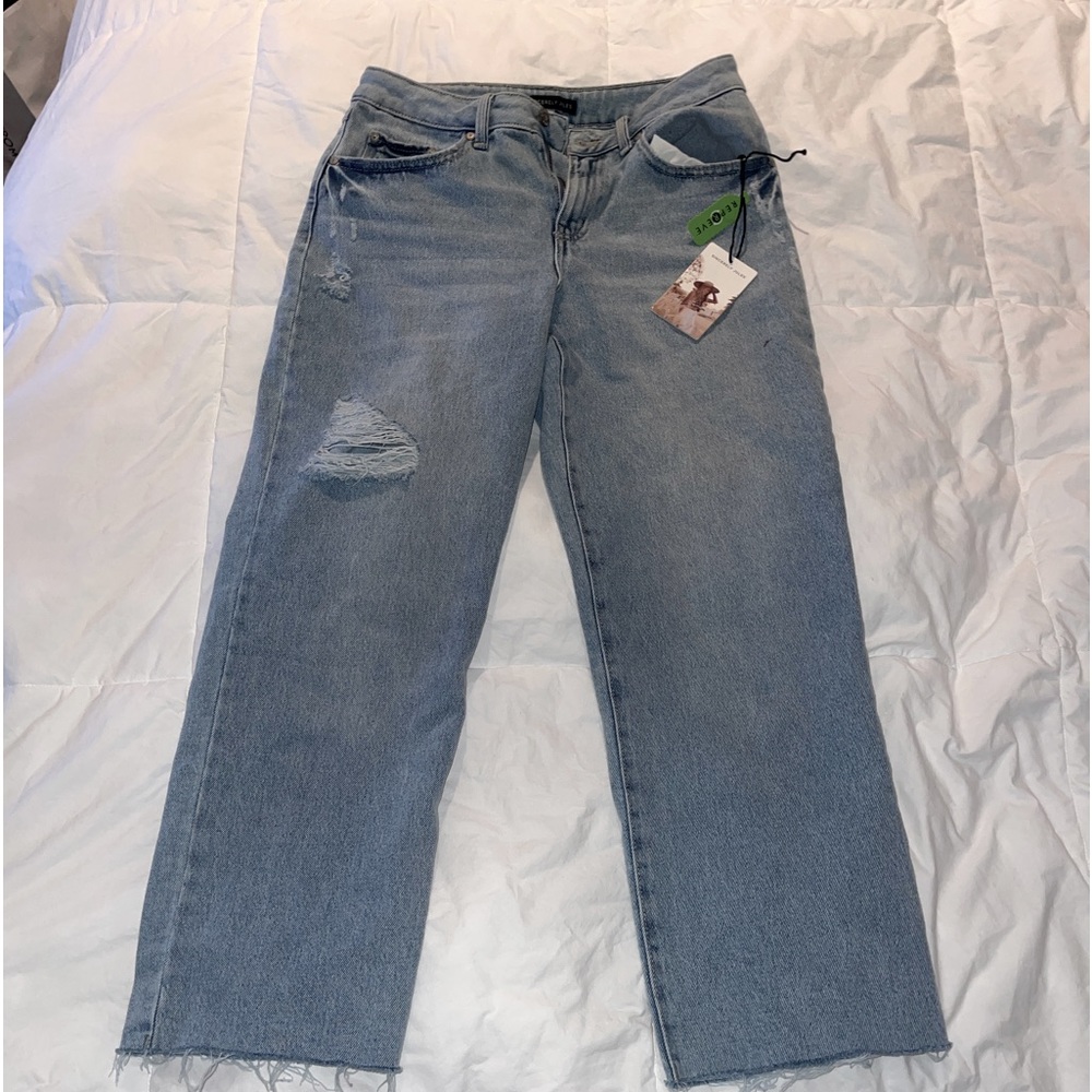 NEW WITH TAGS Y2k  High Rise Jeans